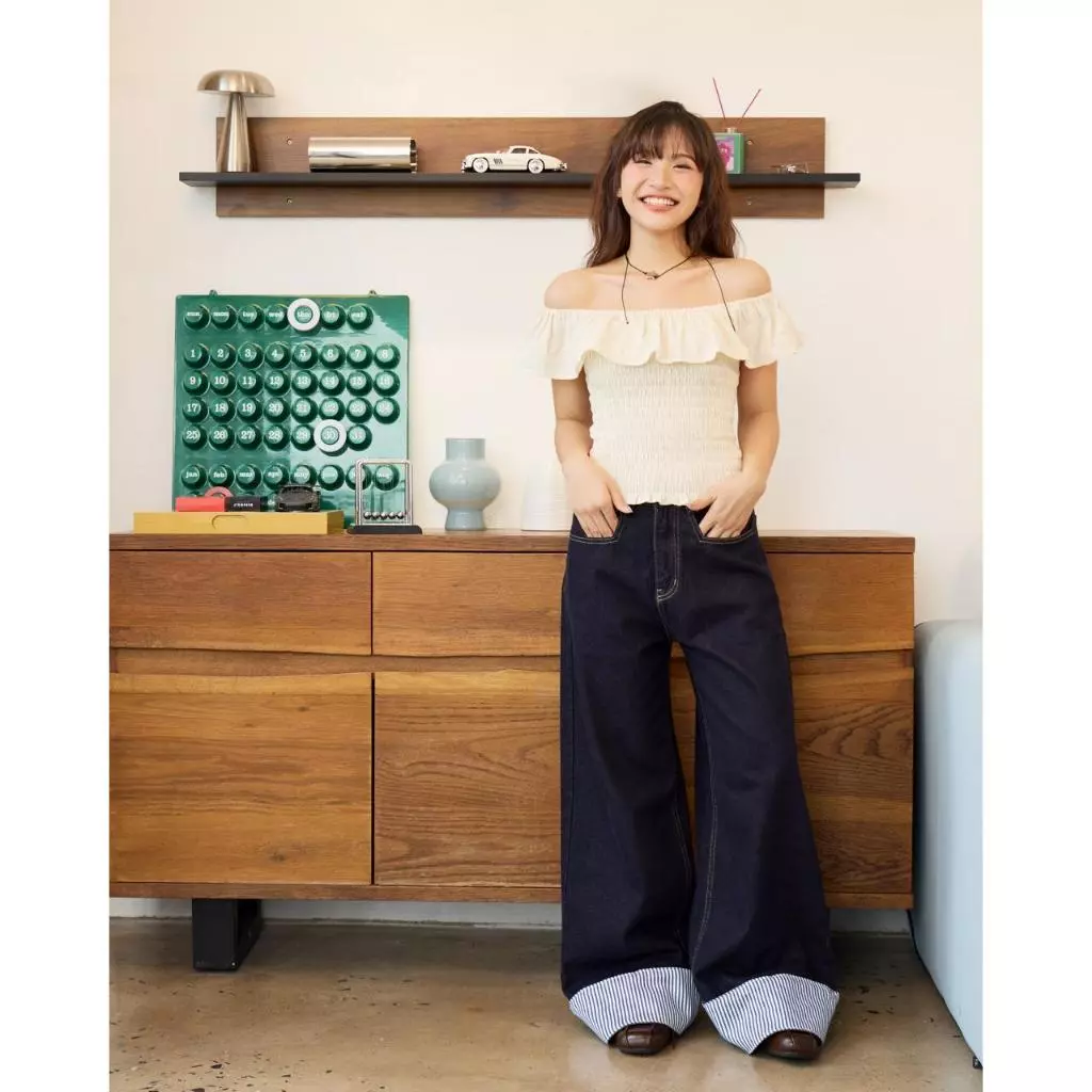 Wide Leg Jeans