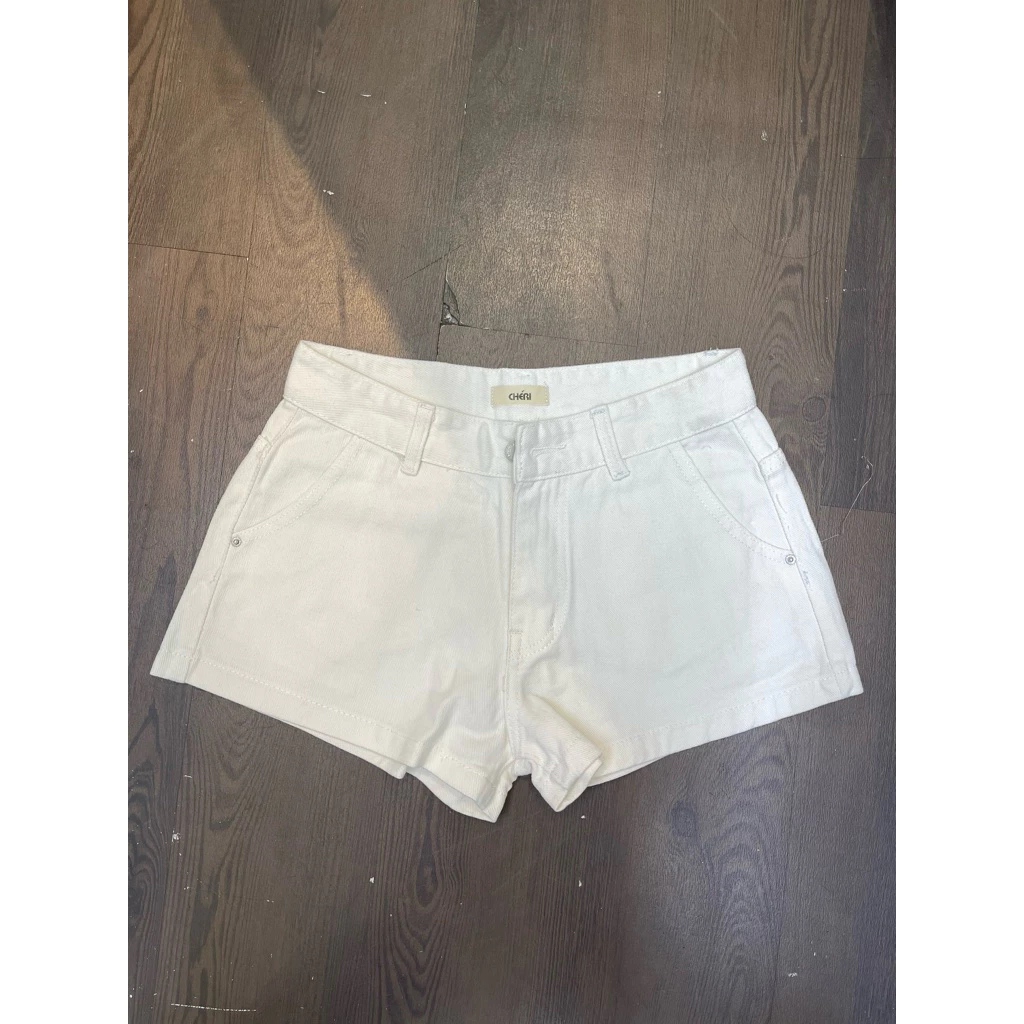 Short Jeans